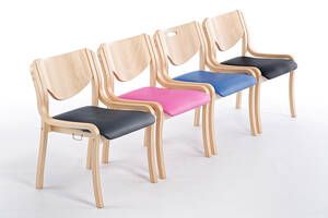 Die Orlando SP können in feste Stuhlreihen gestellt werden